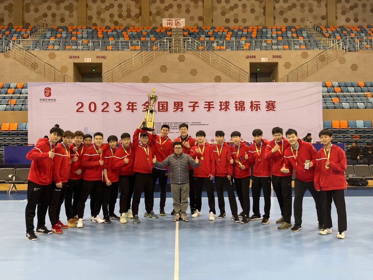卫冕冠军再战江苏！广东能否继续胜利？